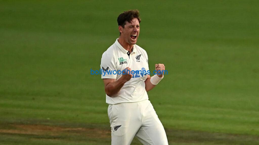 Matt Henry Six-For Headlines New Zealand’s Dominance 2025